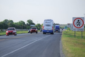 TAM-066-2018.-Turistas-del-noreste-del-país-reconocen-seguridad-en-carreteras-de-Tamaulipas-2